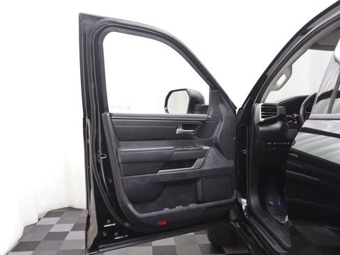 Used 2023 Toyota Tundra SR5 w/ SR5 Convenience Package AWD/4WD image 4