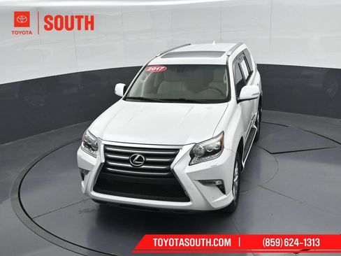 Used 2017 Lexus GX 460 AWD/4WD image 55