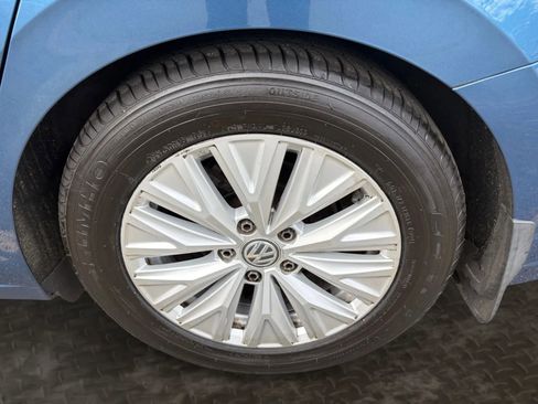 Used 2020 Volkswagen Jetta S image 37