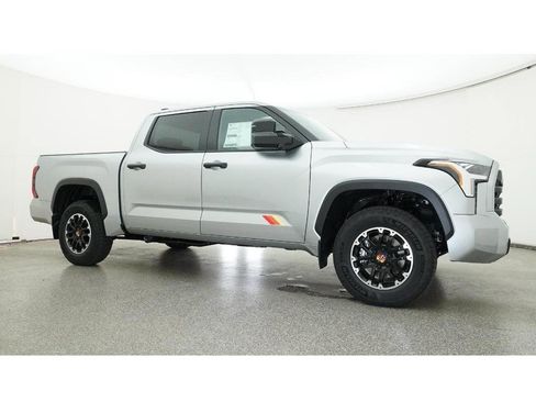 New 2026 Toyota Tundra SR5 AWD/4WD image 28