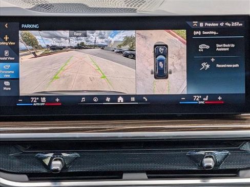 Used 2026 BMW X5 sDrive40i w/ Premium Package RWD image 14
