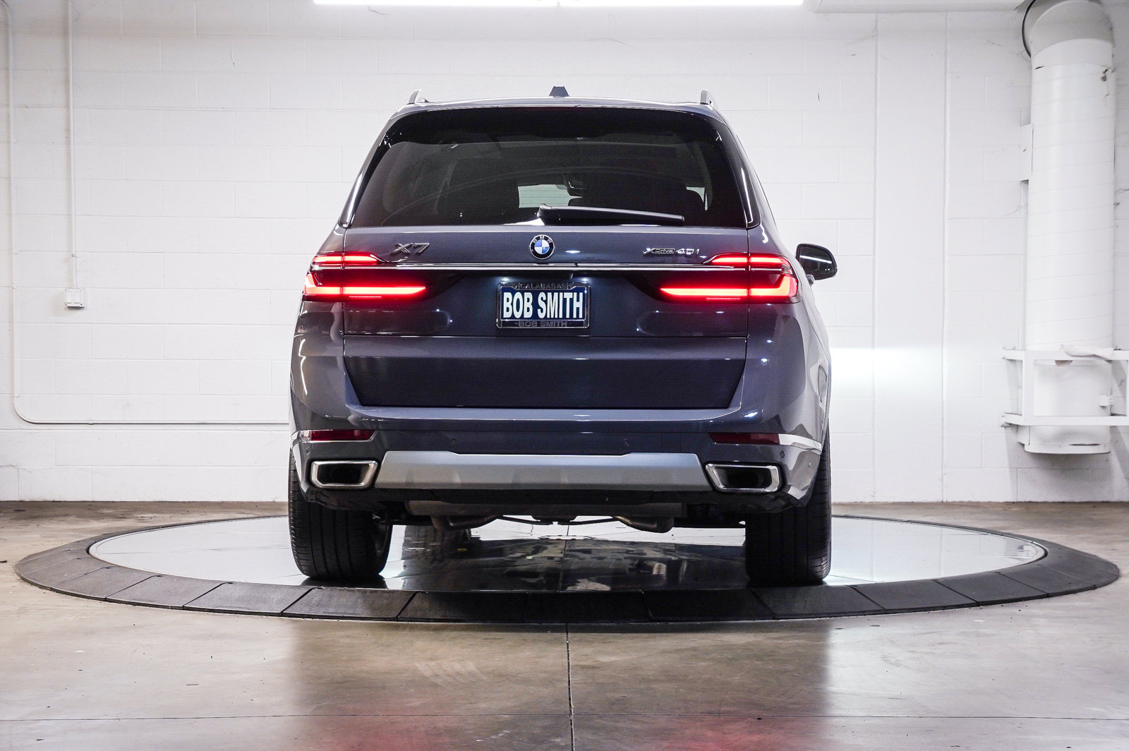 Used 2026 BMW X7 xDrive40i AWD/4WD image 5