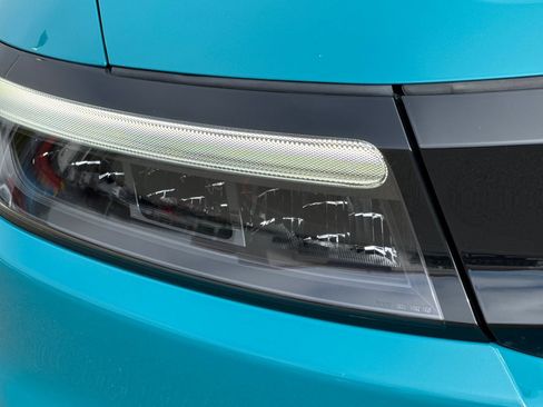 Certified 2024 Honda Prologue Touring image 11