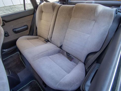 Used 1995 Toyota Corolla DX image 16