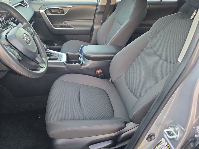 Used 2024 Toyota RAV4 LE FWD image 13