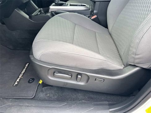 Used 2023 Toyota Tacoma SR5 image 18