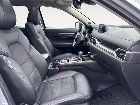 Used 2020 MAZDA CX-5 Touring image 15