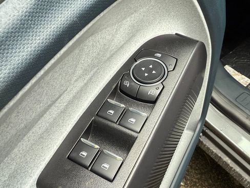 New 2025 Ford Maverick XLT w/ XLT Luxury Package image 38