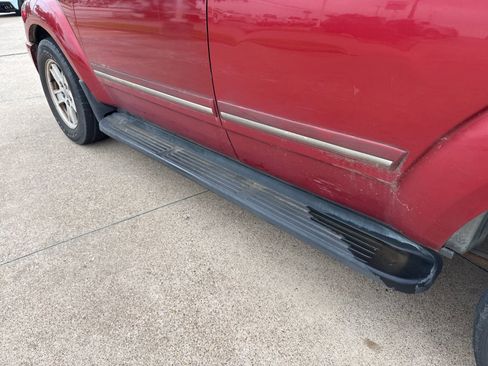 Used 2006 Dodge Durango Limited w/ Trailer Tow Group RWD image 12
