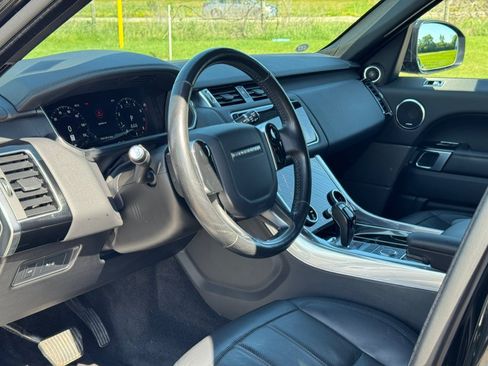 Used 2019 Land Rover Range Rover Sport HSE AWD/4WD image 31
