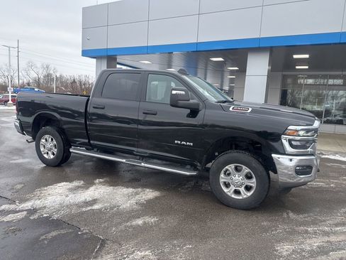 Used 2025 RAM 2500 Big Horn image 17
