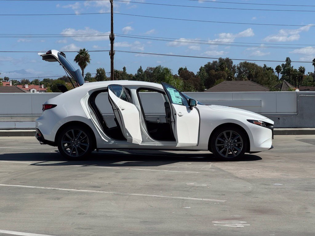 New 2026 MAZDA MAZDA3 s FWD image 31