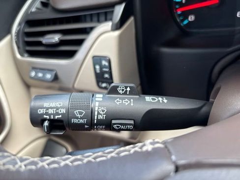 Used 2019 GMC Yukon Denali w/ Open Road Package AWD/4WD image 23