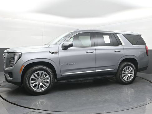Used 2025 GMC Yukon Denali RWD image 5