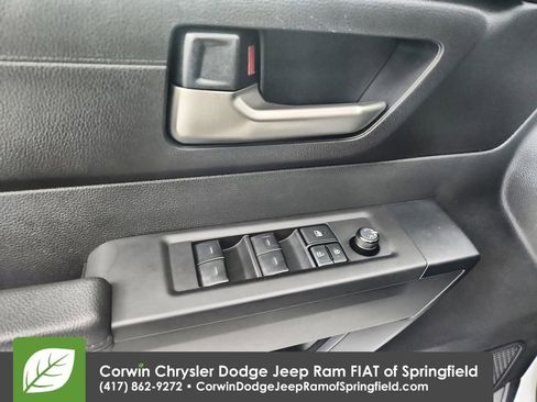 Used 2025 Toyota Tundra SR5 w/ SR5 Convenience Package image 20