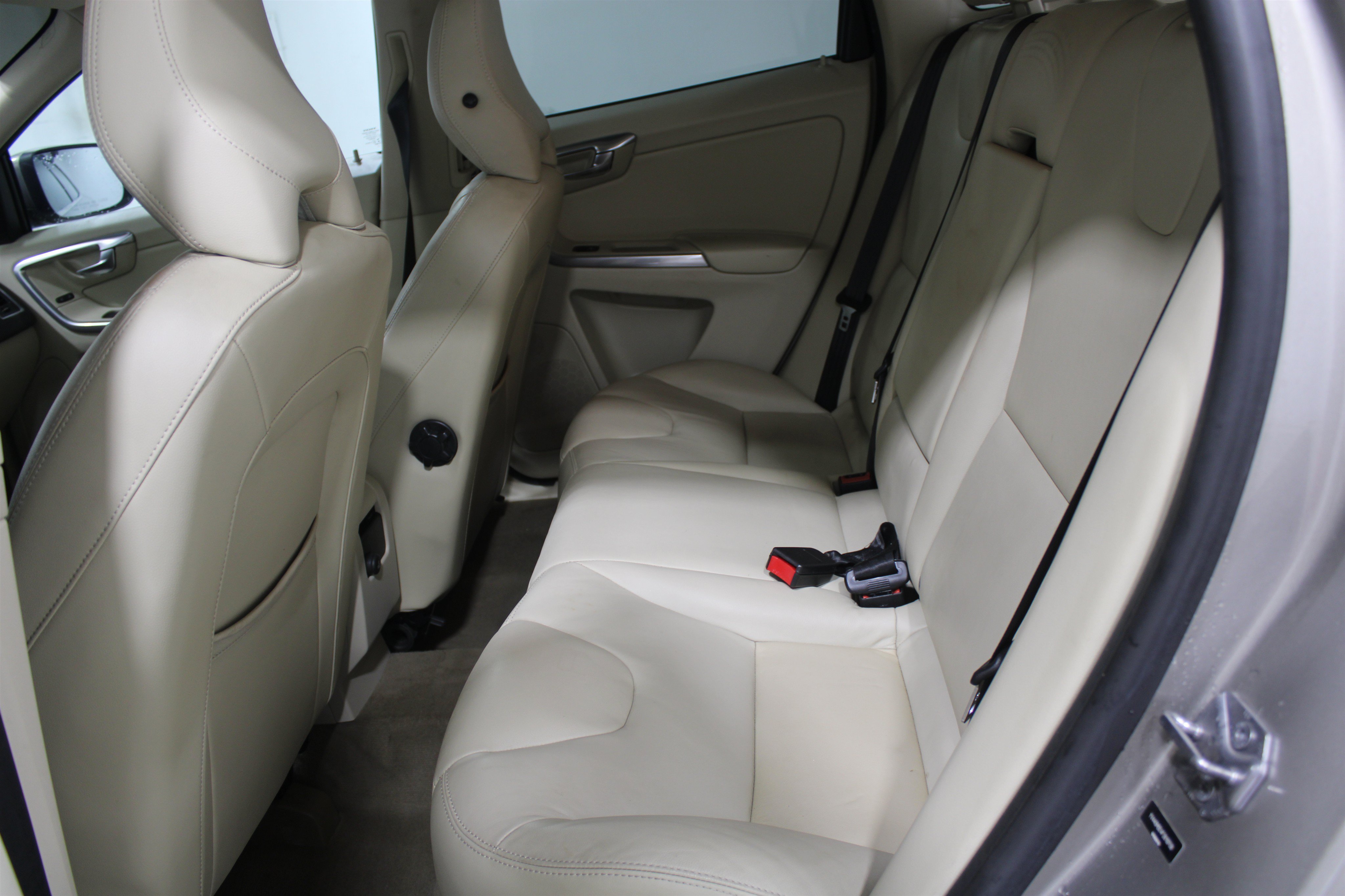Used 2015 Volvo XC60 T5 Premier Plus FWD image 28