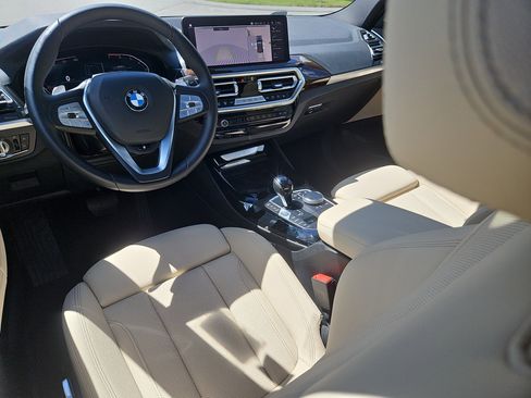 Used 2023 BMW X3 xDrive30i w/ Premium Package w/ZPA AWD/4WD image 3