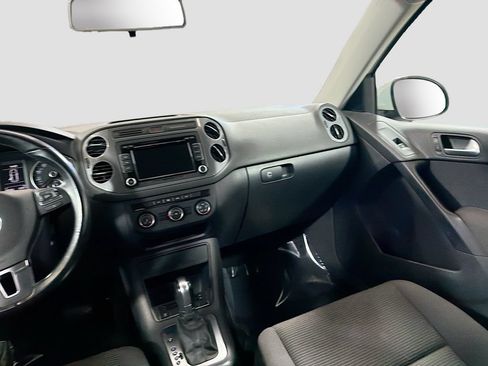Used 2015 Volkswagen Tiguan S AWD/4WD image 22