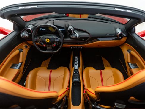 Certified 2022 Ferrari F8 Tributo image 28