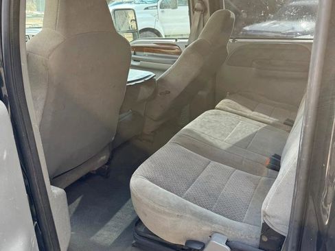 Used 2004 Ford F250 XL image 11