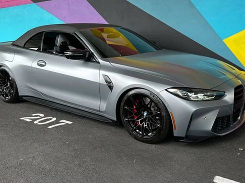 Used 2022 BMW M4 xDrive Competition w/ Executive Package AWD/4WD image 2