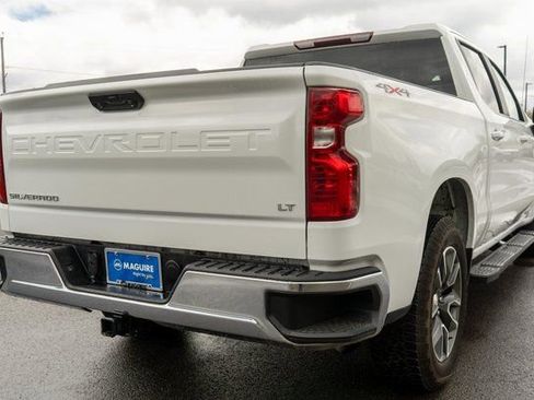 Used 2024 Chevrolet Silverado 1500 LT AWD/4WD image 6