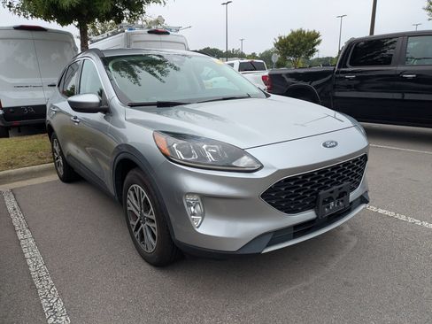 Used 2021 Ford Escape SEL w/ Technology Package AWD/4WD image 1