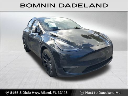Used 2023 Tesla Model Y Long Range image 1
