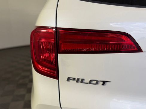 Used 2018 Honda Pilot EX-L image 12