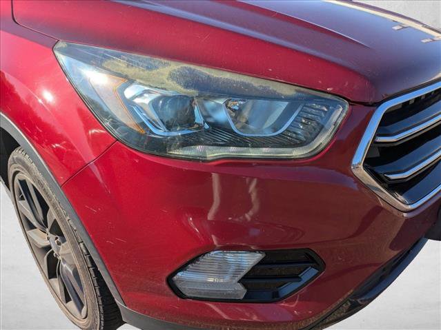Used 2018 Ford Escape SE w/ SE Sport Appearance Package AWD/4WD image 9