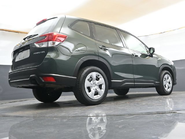 Used 2023 Subaru Forester AWD/4WD image 34