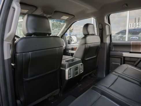 Used 2015 Ford F150 Lariat image 40