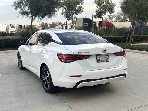 Used 2022 Nissan Sentra SV w/ Trunk Package image 5