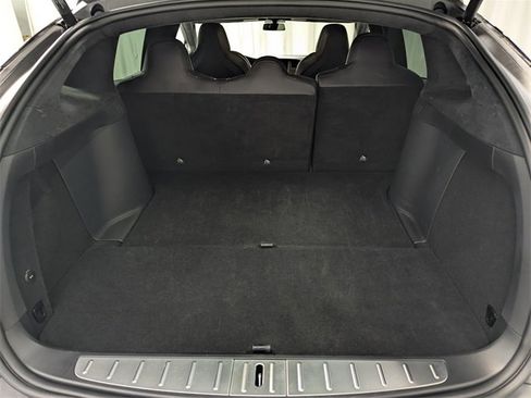 Used 2019 Tesla Model X 100D image 24