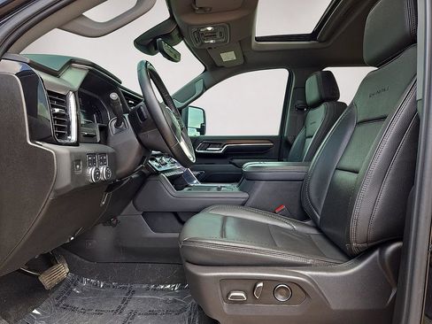 Used 2024 GMC Sierra 2500 Denali w/ Denali Reserve Package AWD/4WD image 24