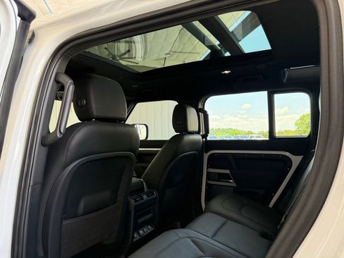 Certified 2023 Land Rover Defender 110 S AWD/4WD image 22