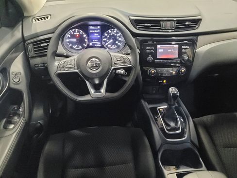 Used 2018 Nissan Rogue Sport S AWD/4WD image 22