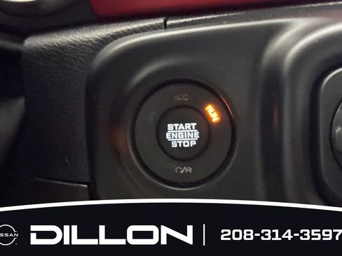 Used 2021 Jeep Wrangler Unlimited Rubicon AWD/4WD image 23