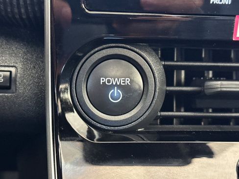 Used 2024 Toyota bZ4X XLE w/ Weather Package FWD image 24