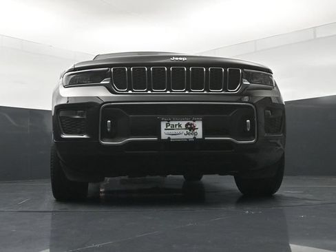 Used 2023 Jeep Grand Cherokee L Overland AWD/4WD image 19