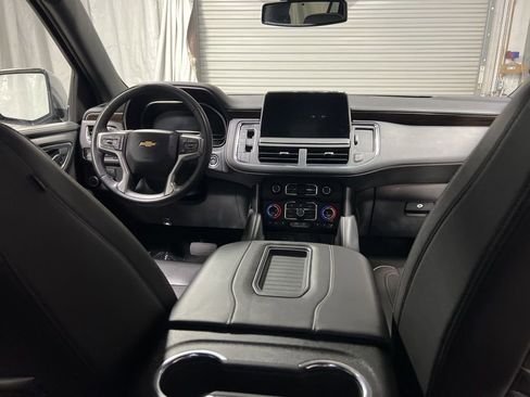 Used 2024 Chevrolet Tahoe Premier image 17