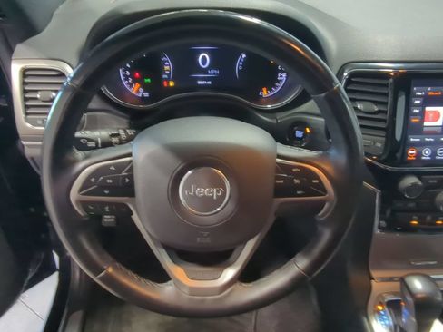 Used 2019 Jeep Grand Cherokee Limited AWD/4WD image 27