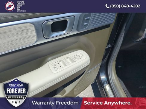 Used 2024 Hyundai Santa Fe Calligraphy FWD image 18