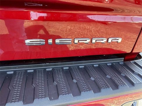 Certified 2022 GMC Sierra 1500 Denali image 12