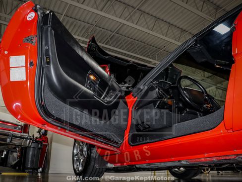 Used 1993 Chevrolet Corvette image 91