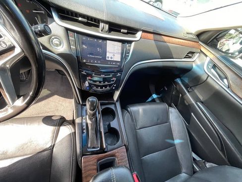 Used 2018 Cadillac XTS Luxury FWD image 8