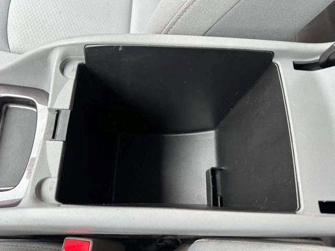 Used 2019 Chevrolet Malibu LS image 13