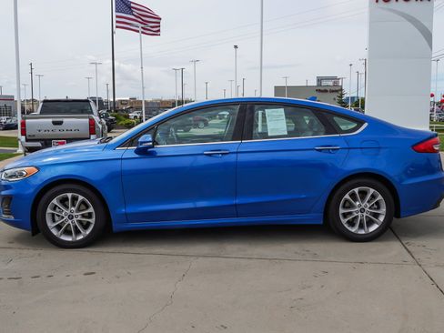 Used 2020 Ford Fusion SEL FWD image 5