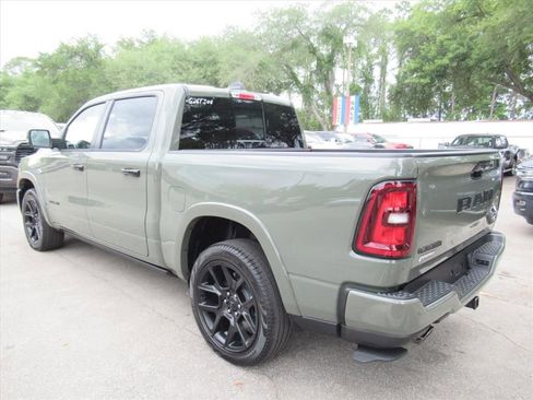 New 2026 RAM 1500 Laramie AWD/4WD image 5