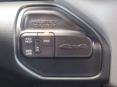 Used 2024 RAM 3500 Big Horn image 23